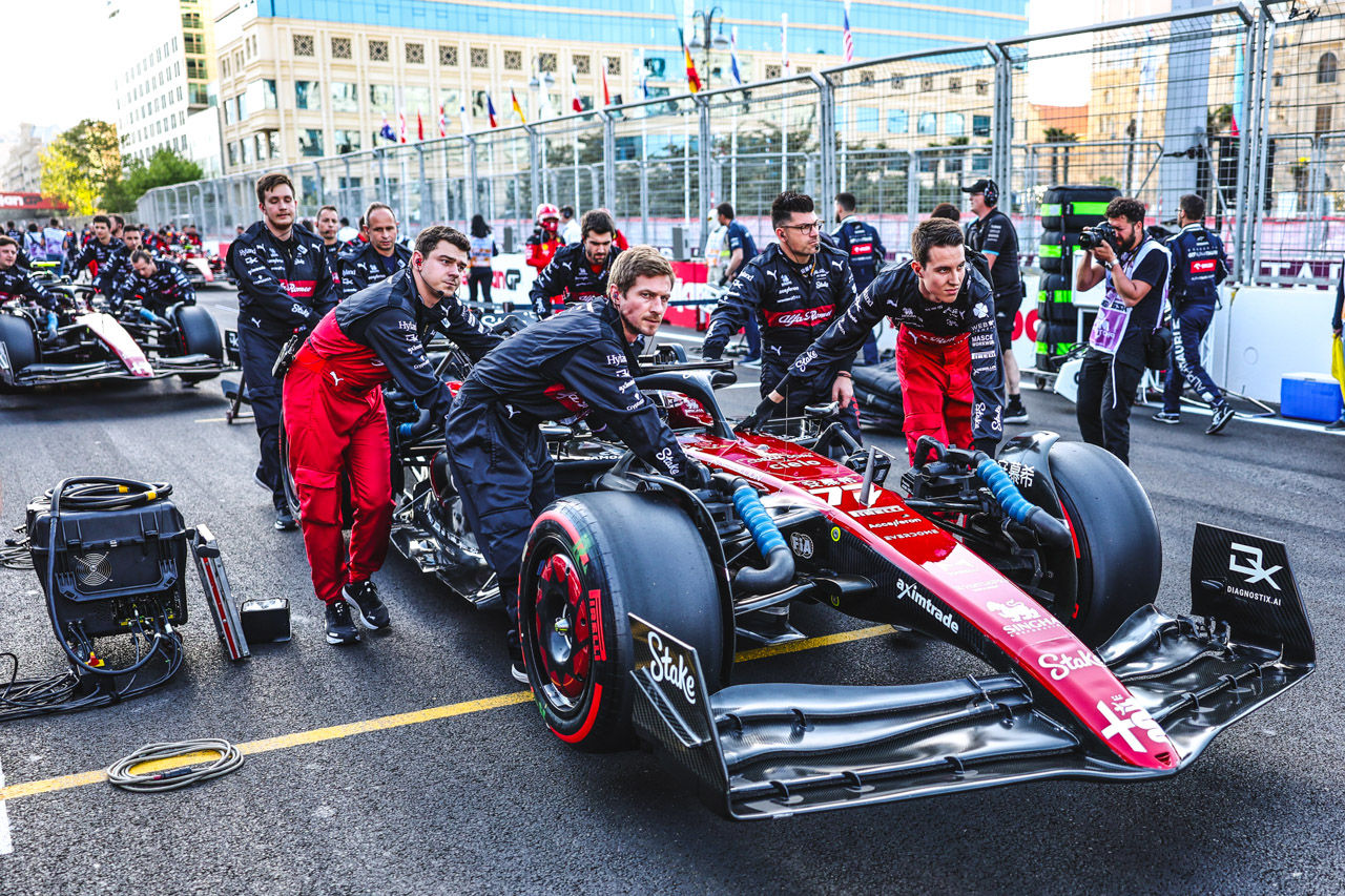 Valtteri Bottas (FIN) Alfa Romeo F1 Team C43 on the grid.
Formula 1 World Championship, Rd 4, Azerbaijan Grand Prix, Saturday 29th April 2023. Baku City Circuit, Azerbaijan.